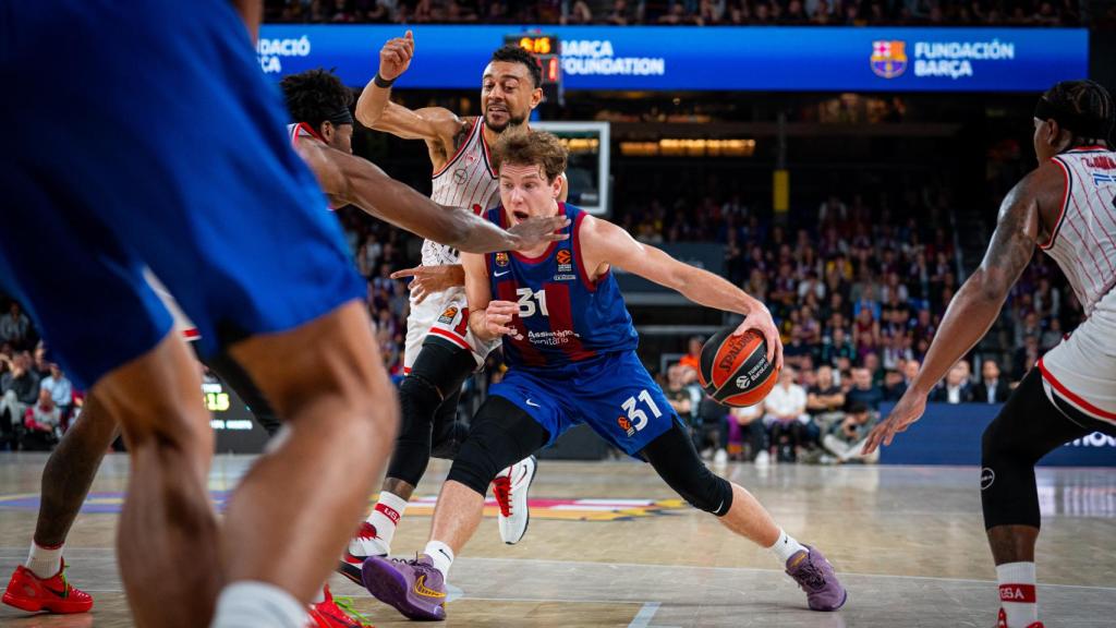 Jokubaitis, con el balón en su poder.