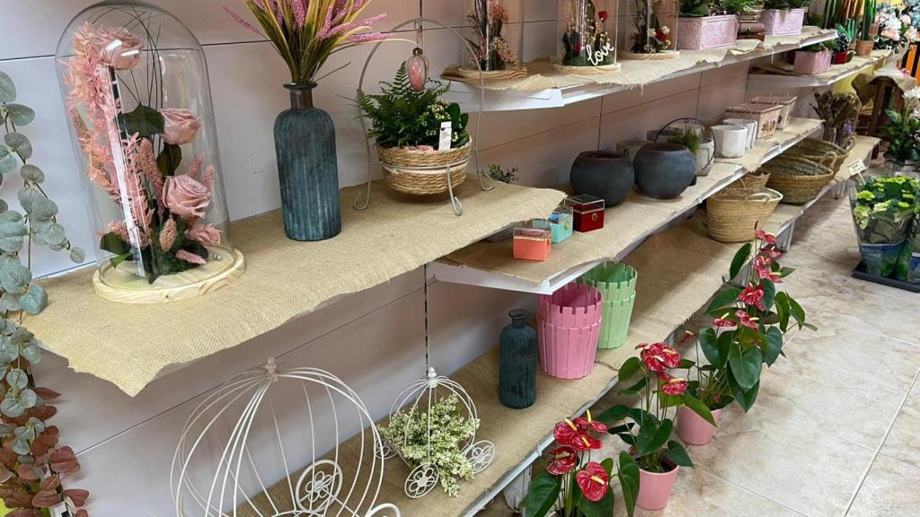 Los productos que vende Juanma en su negocio de Alaejos