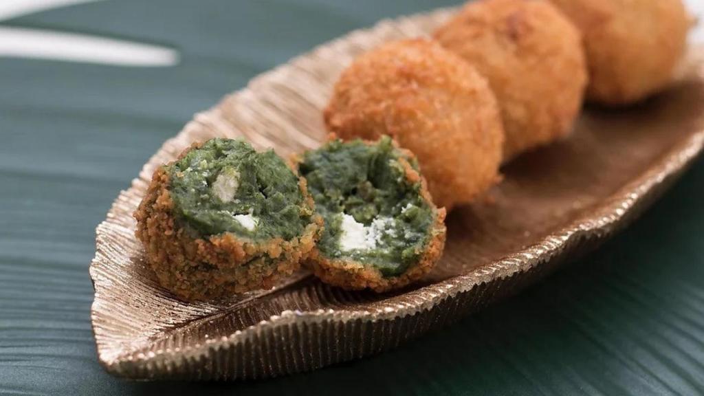 Croquetas de espinacas y queso feta, hechas en Croquetea. EE