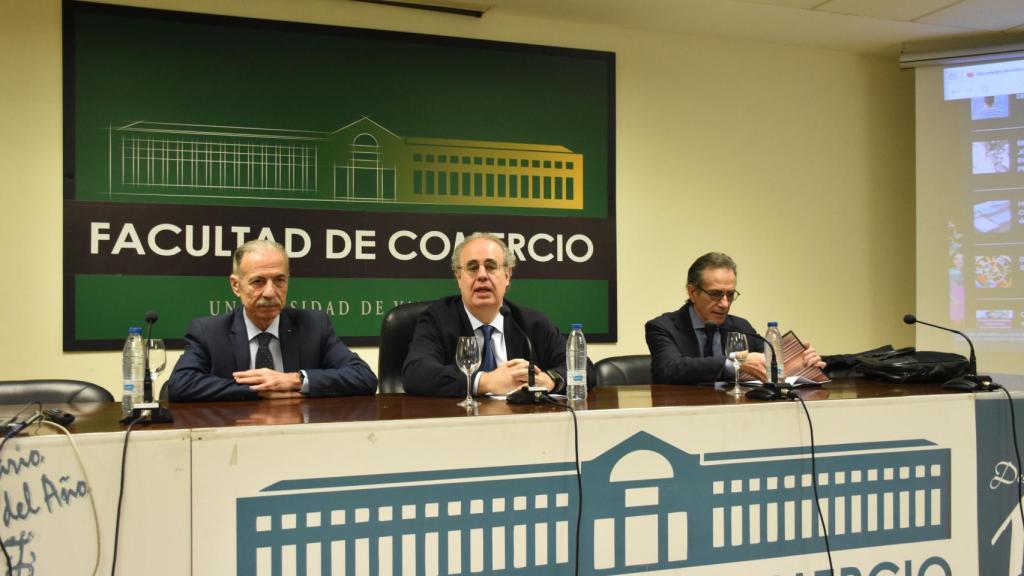 Husni Abdel Wahed, Jose Antonio Salvador Insúa y Ángel de Prado Moura