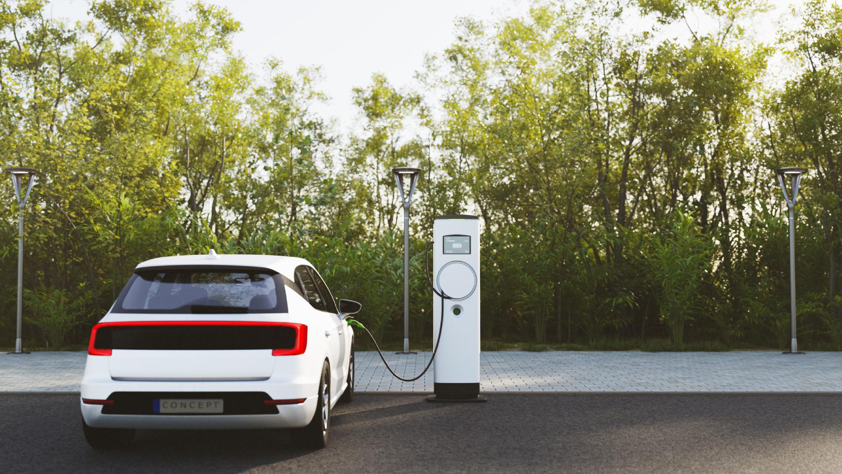 Un coche eléctrico cargándose.