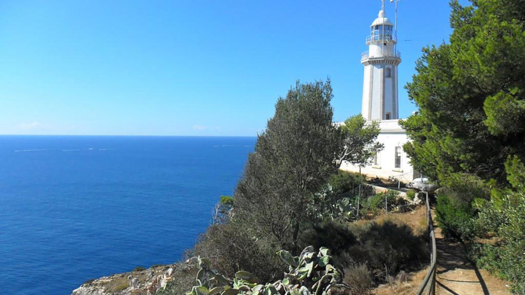 Mirador del faro del Cabo de la Nao.