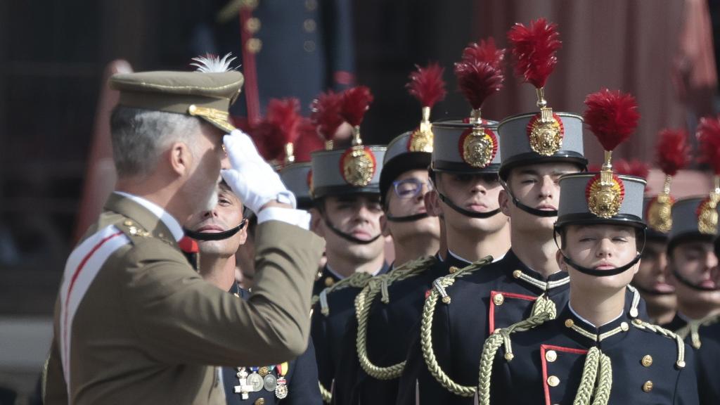 Felipe VI y Leonor en la jura de bandera de la princesa.