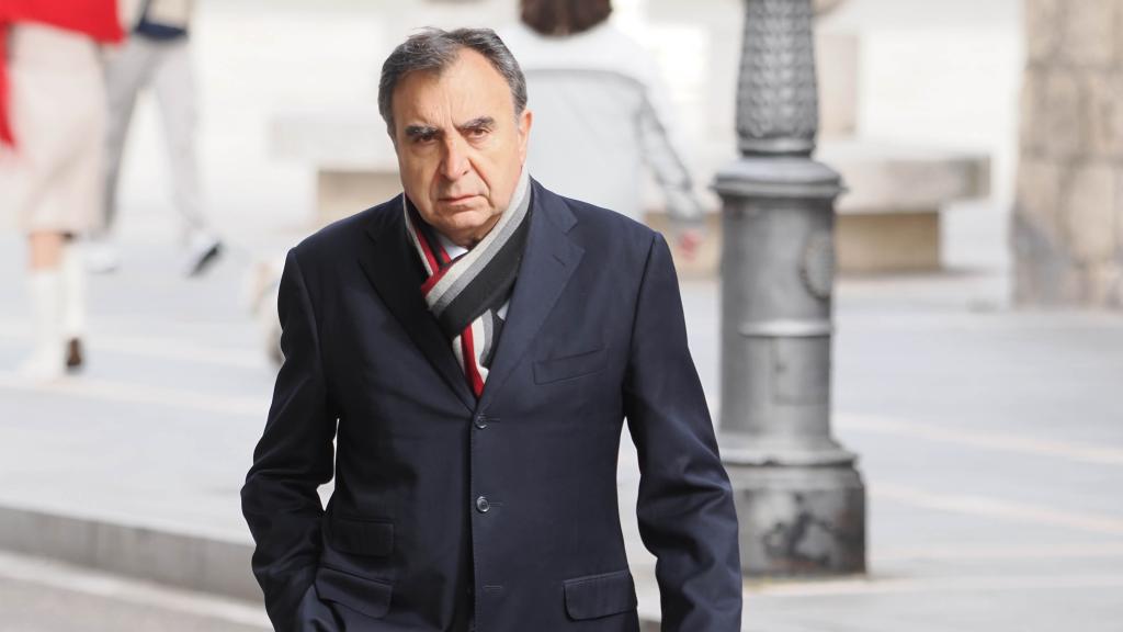 Francisco Esgueva a su llegada a la Audiencia Provincial de Valladolid, este viernes.