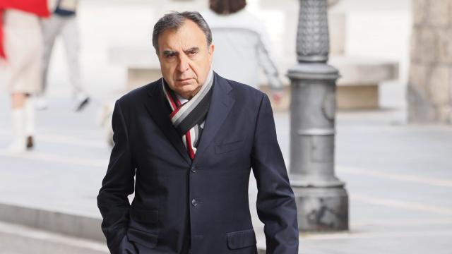 Francisco Esgueva a su llegada a la Audiencia Provincial de Valladolid, este viernes.