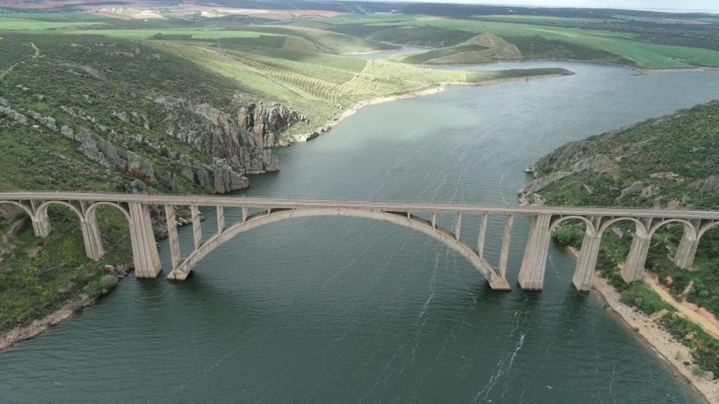 Viaducto de Martín Gil