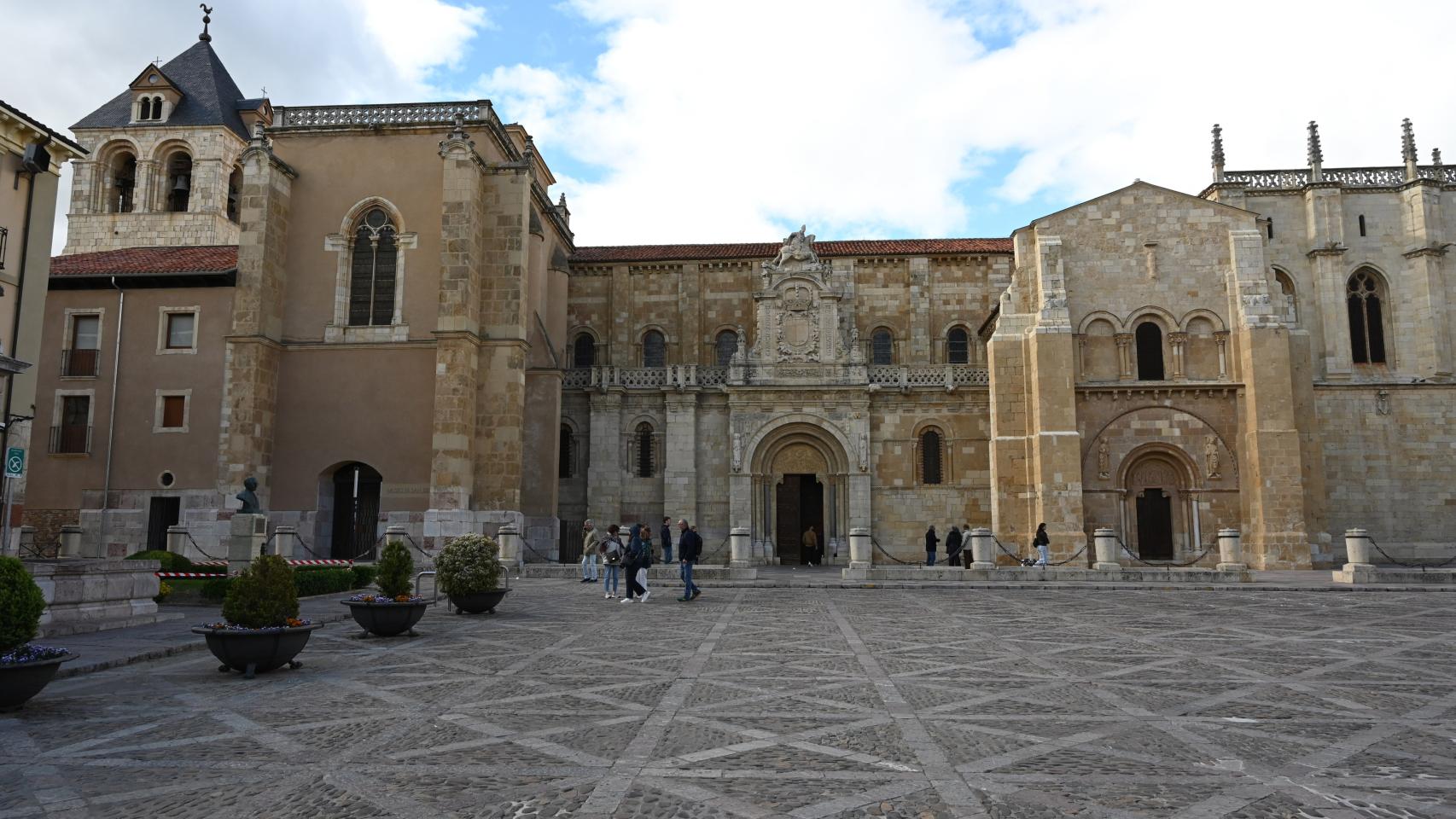 Panorámica del Museo San Isidoro de León. Foto: Javier Casares / Fundación Montemadrid
