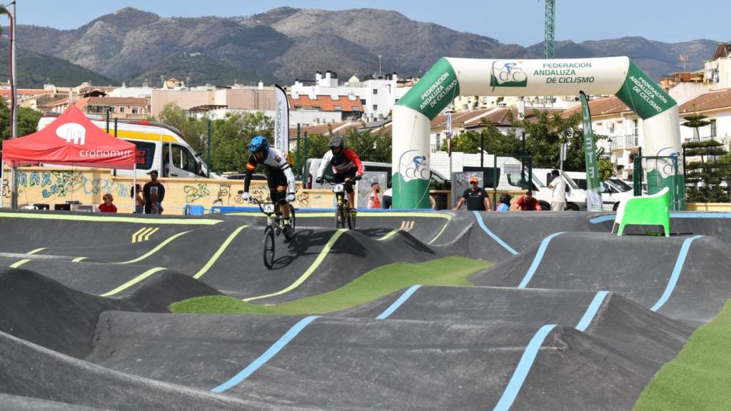 Pista de pump track de Alhaurín de la Torre, una de las más grandes de Andalucía.