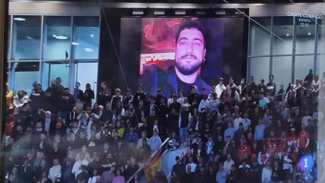 Imagen de Sergio Delgado proyectada en la grada