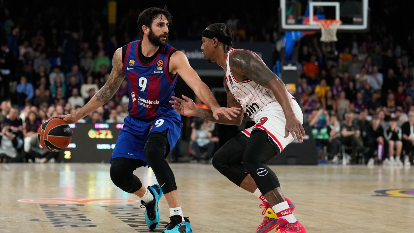 Ricky Rubio, con el balón ante Cannan.