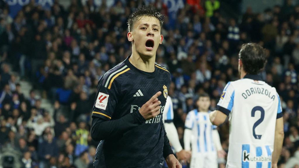Arda Güler celebra su gol frente a la Real Sociedad.