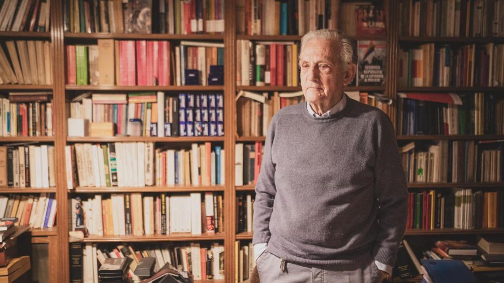 El exministro Rafael Arias-Salgado, este fin de semana en su casa de Madrid, durante la realización de la entrevista.