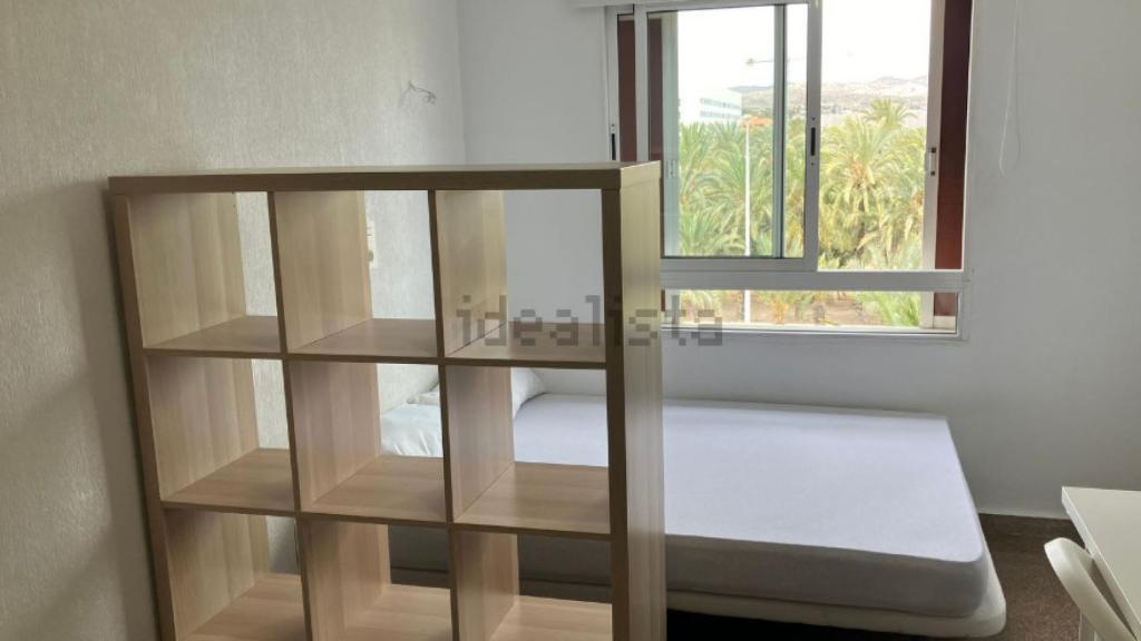 Alquiler de estudio en calle José Sánchez Saez.
