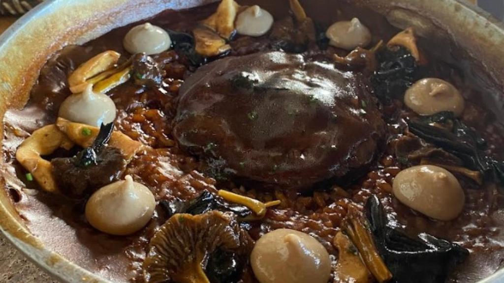 Arroz meloso con setas y foie.