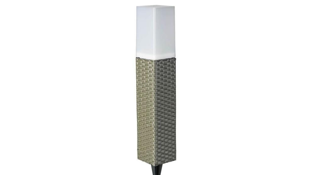 Lámpara solar LED de jardín Livarno Home.