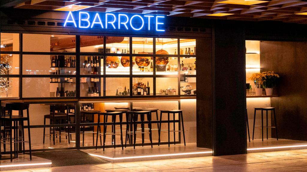 El exterior de Abarrote.
