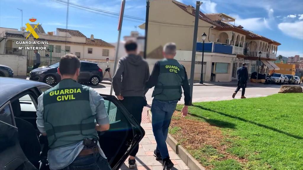 Detenciones en la 'Operación Hiwaso' de la Guardia Civil.