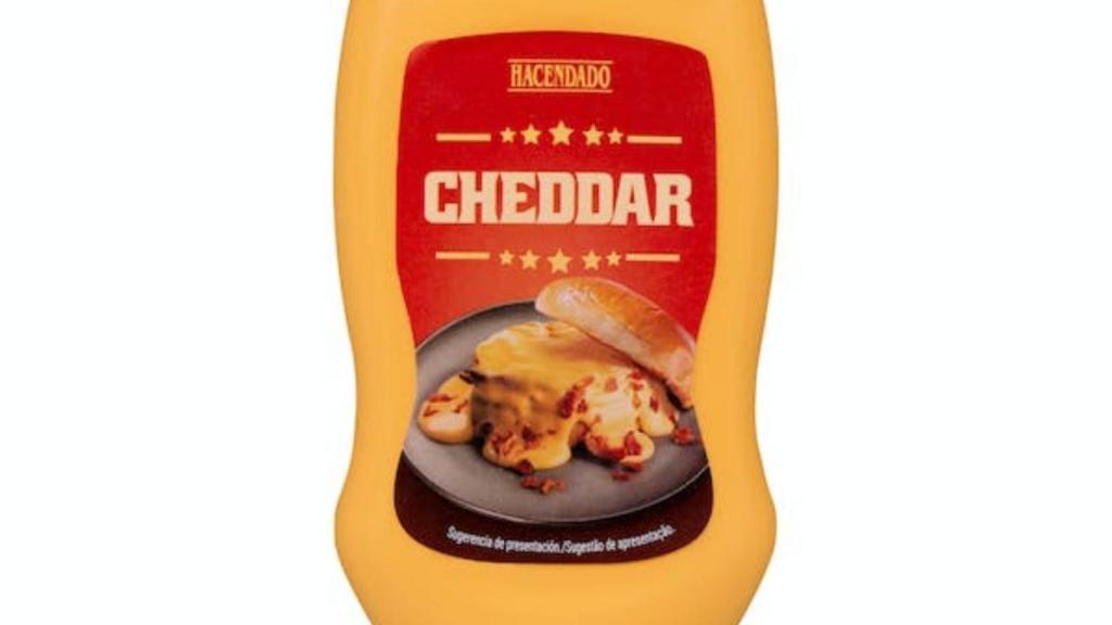 Bote de salsa cheddar de Hacendado.