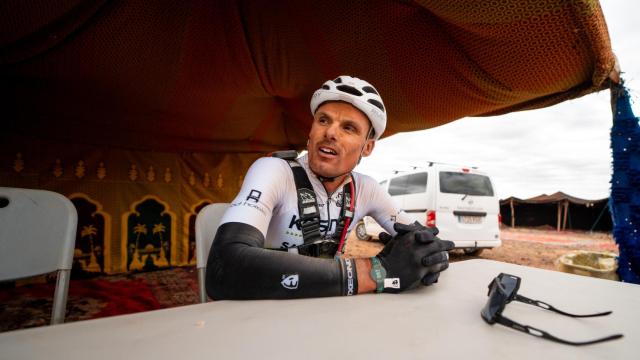 Luis León Sánchez tras la segunda etapa de la Morocco Titan Desert 2024 con el Kosner-Saltoki Home