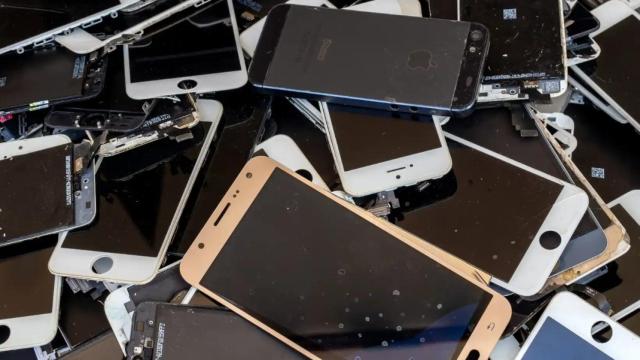 Por qué tenemos que cambiar nuestra forma de consumir, producir y desechar los dispositivos electrónicos