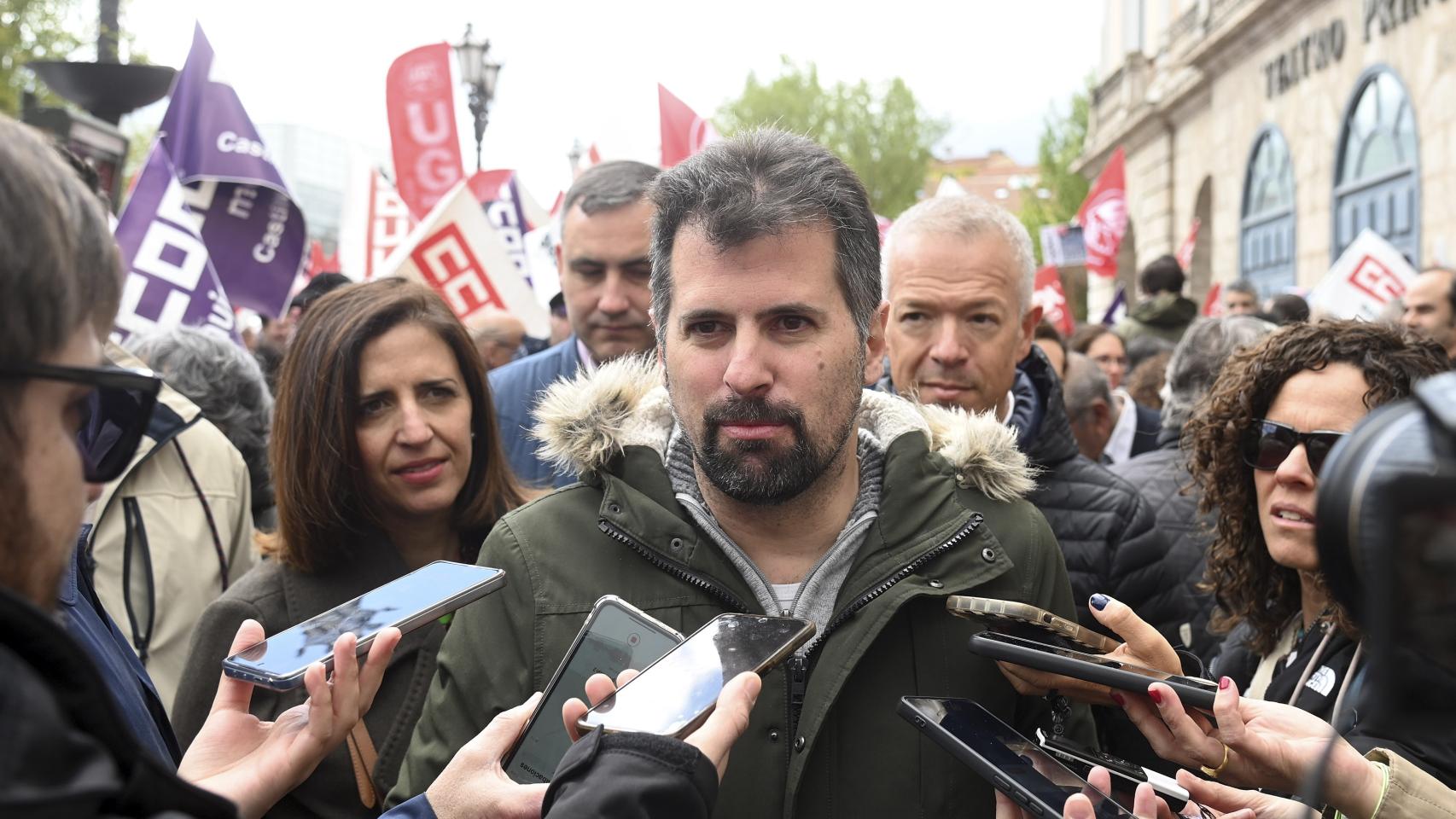 Manifestación del 1 de Mayo en Burgos, donde asistió el secretario general del PSOECyL, Luis Tudanca
