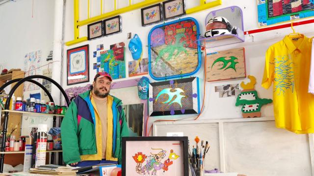 Rubén Radioboy+, con la exposición en su taller de Campoamor.