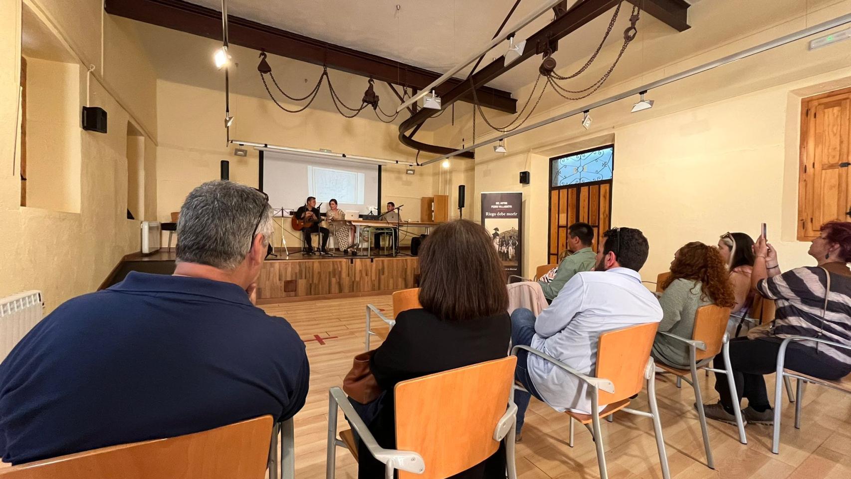 Momento de la presentación del libro