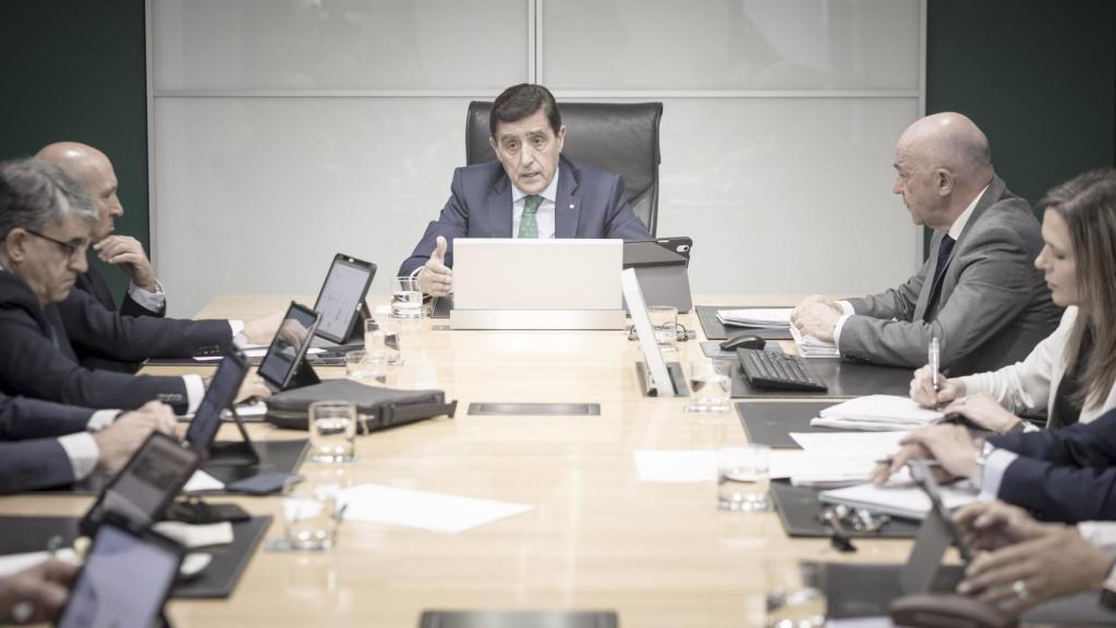 Carlos Martínez al frente del Consejo Rector de Caja Rural de Soria