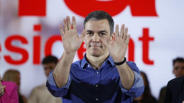 El presidente del Gobierno, Pedro Sánchez, participa este jueves en su primer mitin de la campaña catalana.