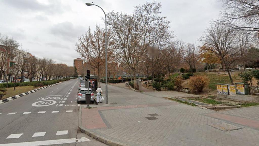 Confluencia de las calles de Ascao y Emilio Ferrari.