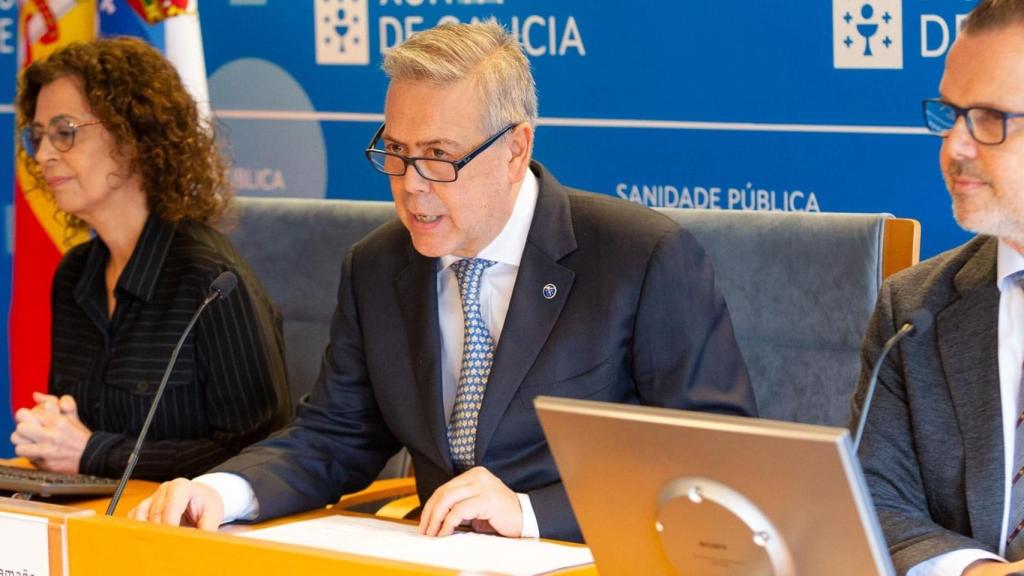 Imagen de archivo del conselleiro de Sanidade, Antonio Gómez Caamaño, en rueda de prensa.
