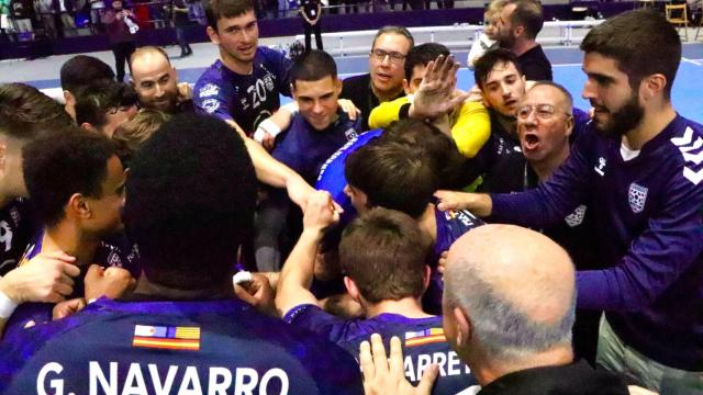 El EÓN Horneo Alicante, en la imagen, se enfrenta al Agustinos este sábado a las 19 horas.