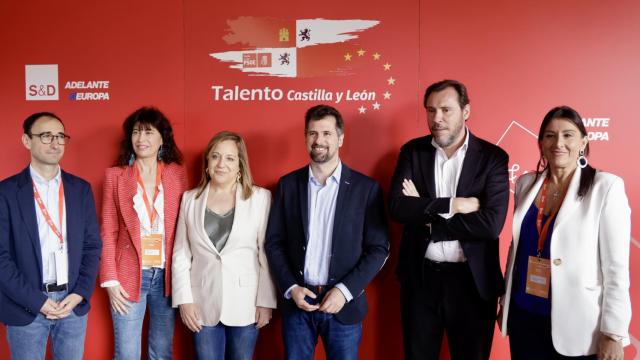 Ana Redondo, Iratxe García, Luis Tudanca, Óscar Puente y Ana Sánchez en la inauguración de la III Escuela de Gobierno del PSCyL