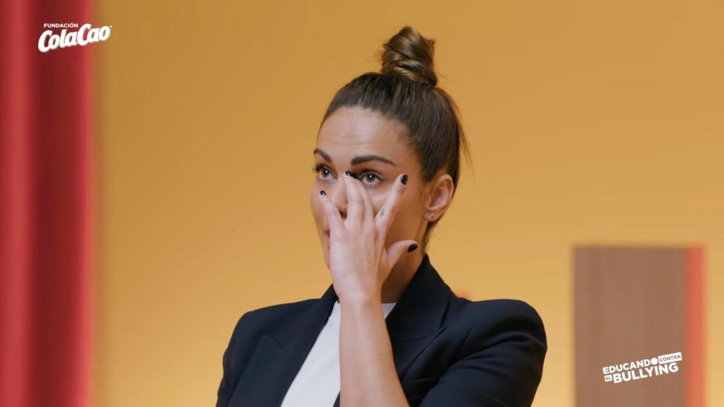 Lara Álvarez en el proyecto 'Educando contra el bullying' de la Fundación ColaCao.