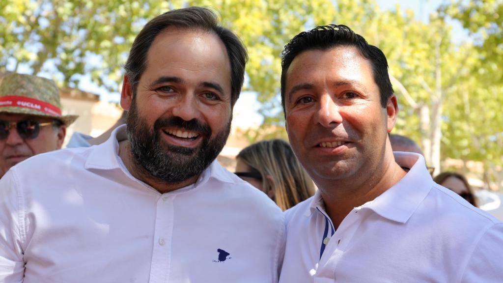 Paco Núñez, a la izquierda, y Santiago Sánchez, a la derecha, en una imagen de archivo cedida por el PP.