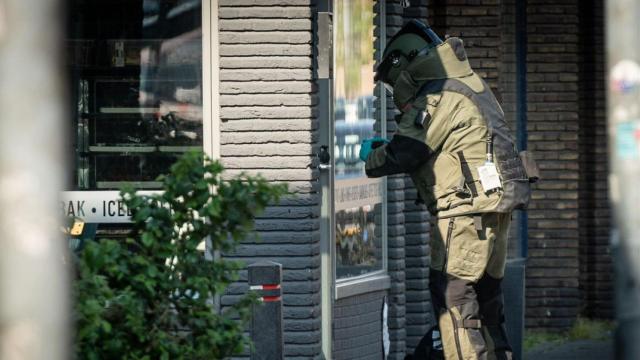 Tedax neerlandés desactivando un explosivo el año pasado en Utrecht