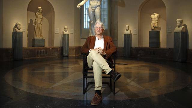 Juan Luis Arsuaga: El precio de la consciencia es saber que vas a morir.