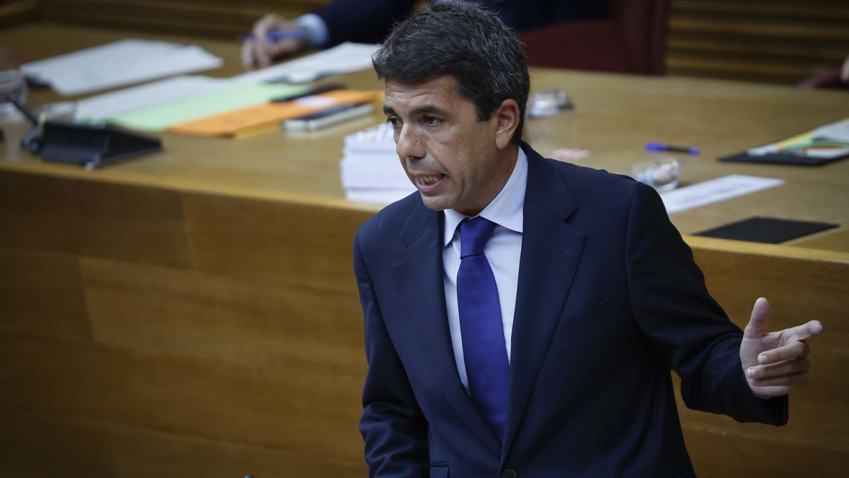 Carlos Mazón, en Les Corts Valencianes. EE