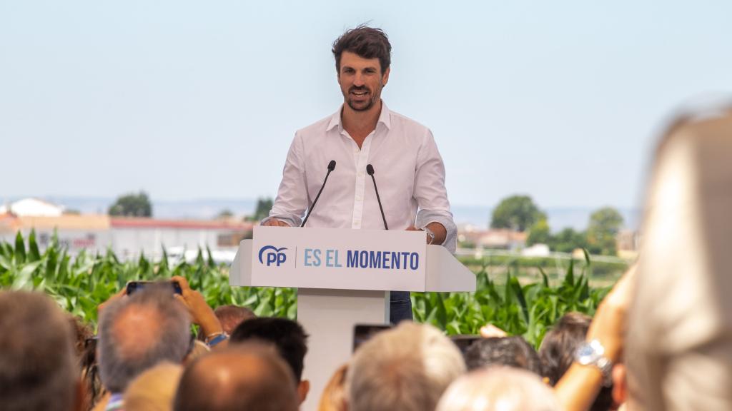 El alcalde del municipio de Gimenells, Dante Pérez.