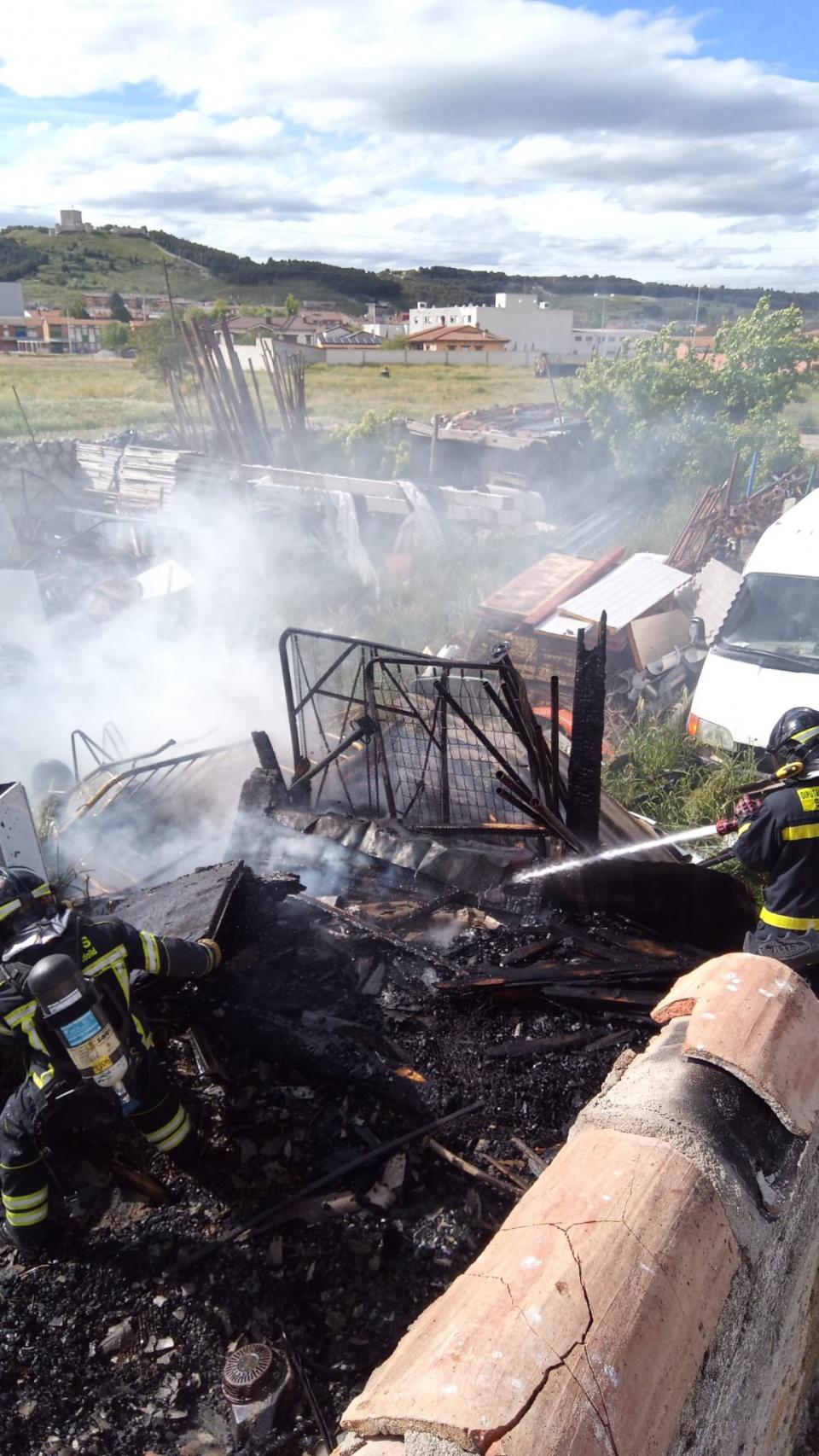 Incendio en un corral de Íscar