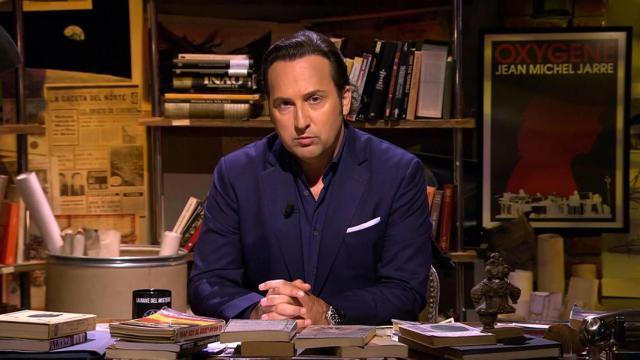 Iker Jiménez habla alto y claro sobre el bulo más peligroso que ha visto: Como la catedral de Santiago