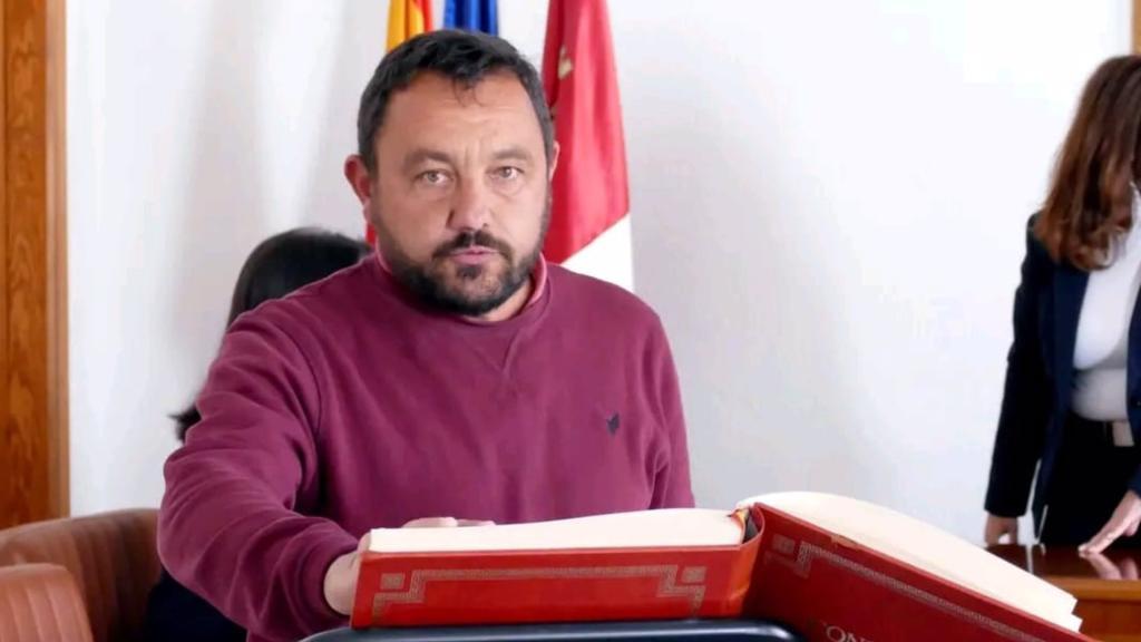 Toma de posesión de Saturnino Mancebo. Foto: PP.
