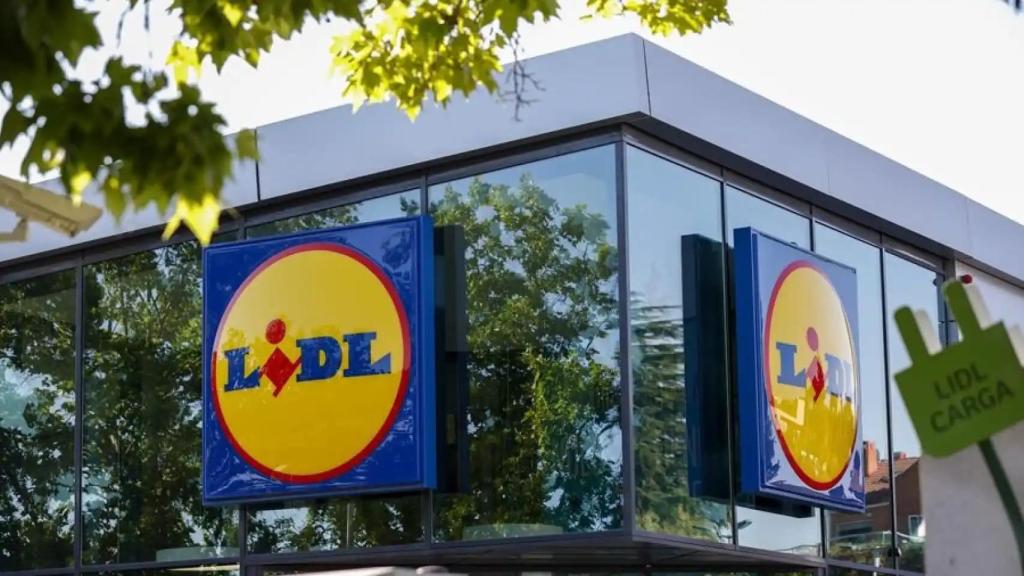 Fachada de un supermercado de Lidl.