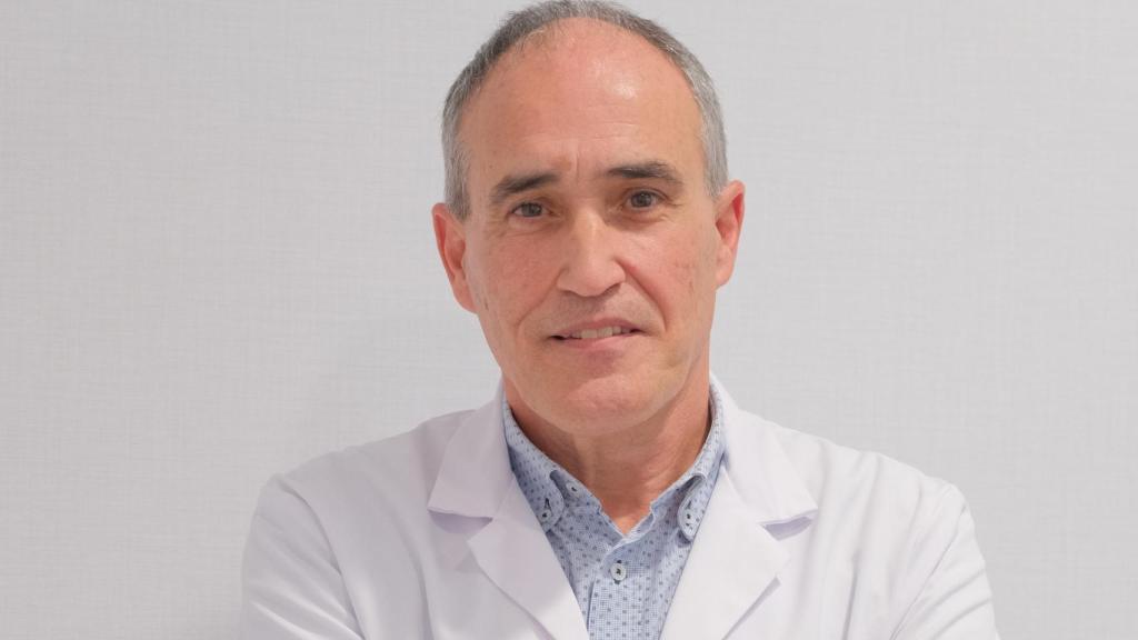 El doctor Juan Pérez.