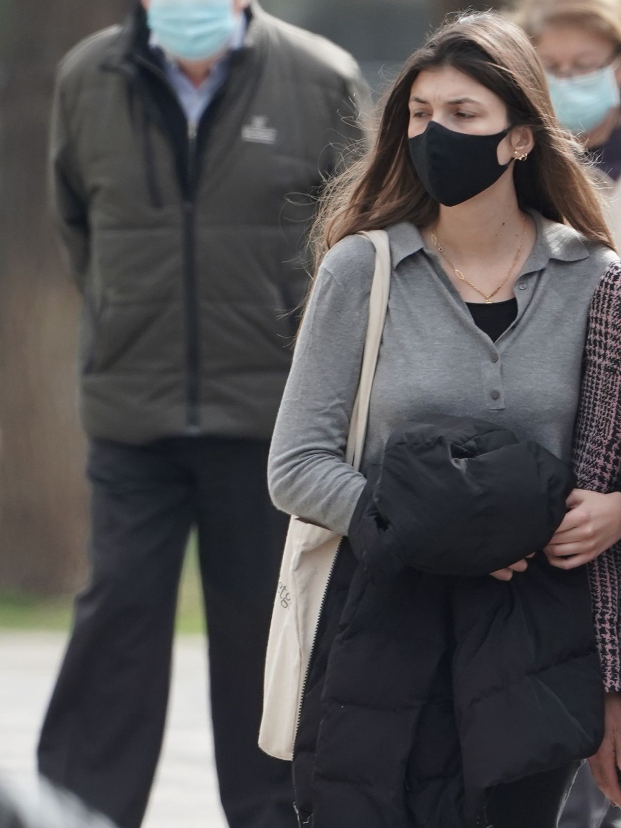 Julia Otero junto a su hija, Candela, en una imagen tomada en 2021, en Barcelona.