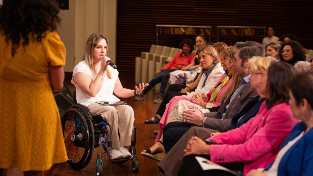Sara Revuelta durante su intervención.