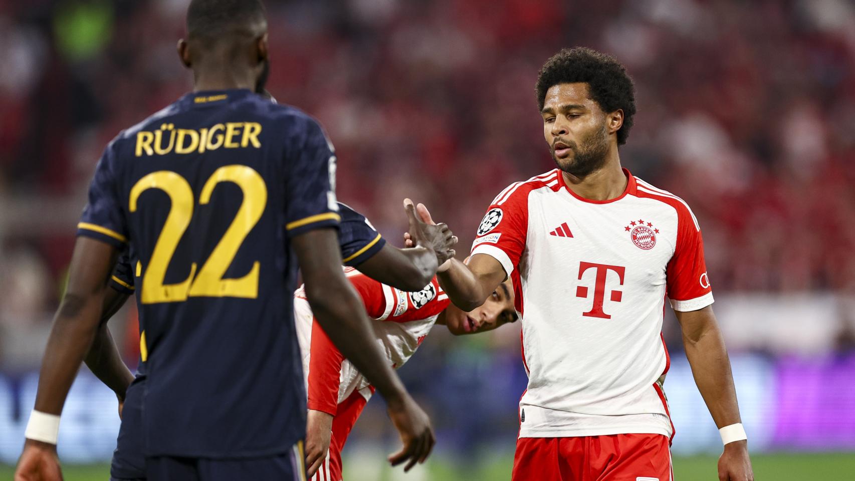 Gnabry en el partido contra el Real Madrid