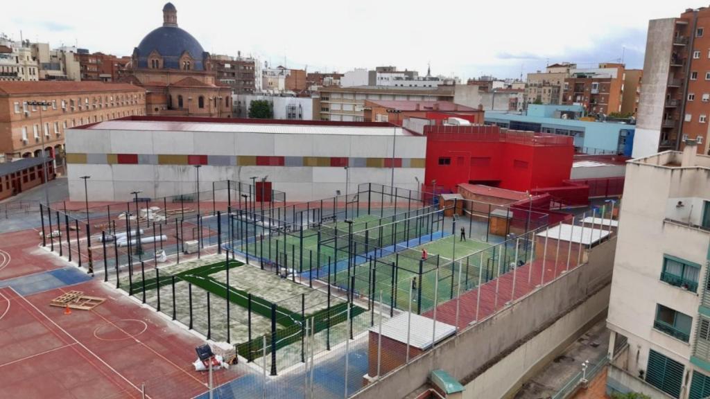 Vistas a las pistas del pádel del colegio de los Salesianos Estrecho.