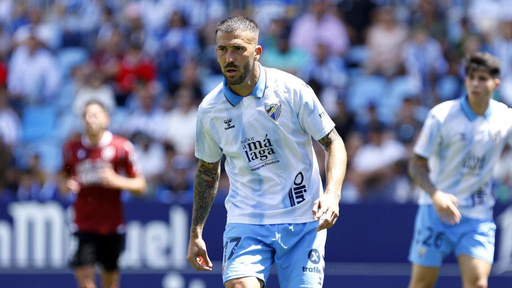 Dioni durante el Málaga CF vs. Mérida