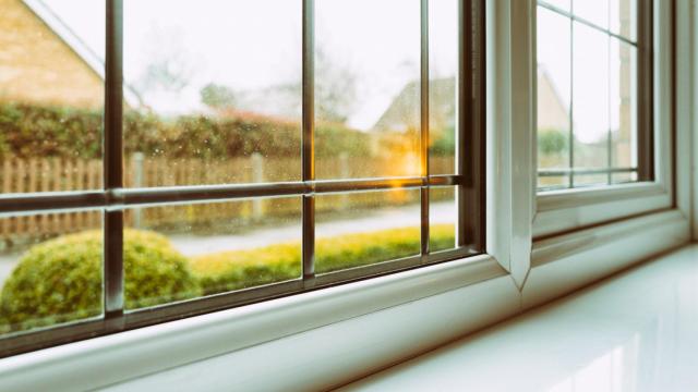 Vistas al exterior a través de la ventana.